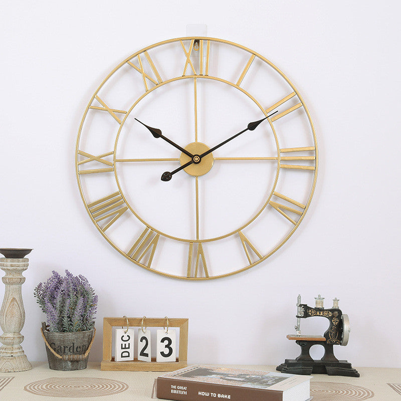 Modern Minimalist Style Wall Clock